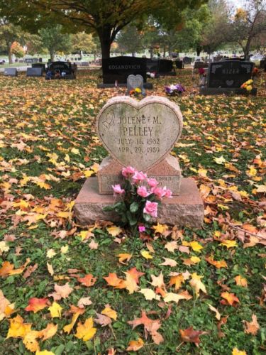 Jolene Pelley's grave
