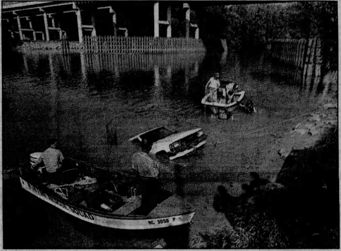 1992 Roanoke River body recovery scene Image