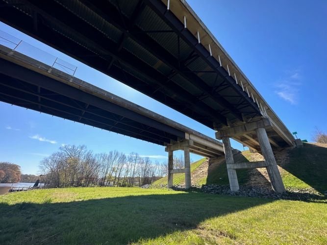 Roanoke River Landing boat ramp - US 17 overpass bridge images taken in 2022