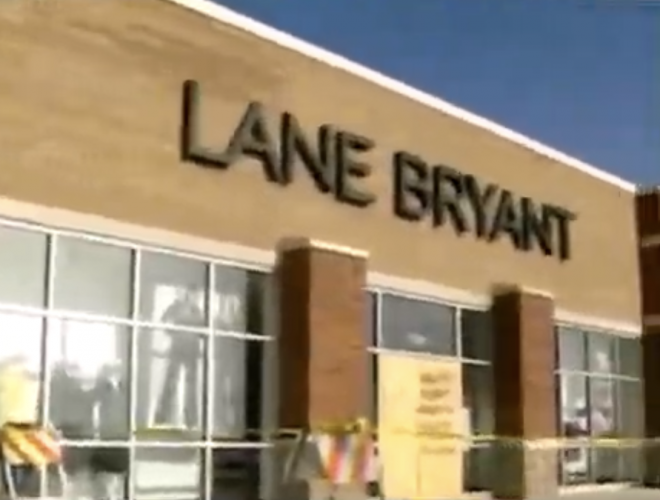 Lane Bryant crime scene closed store front